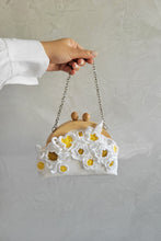 Cargar imagen en el visor de la galería, Clutch Marigold
